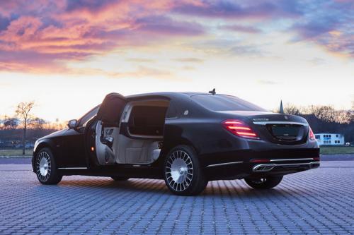 Limousine Mercedes maybach S650 11